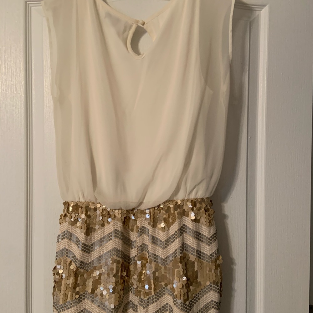 Mini dress